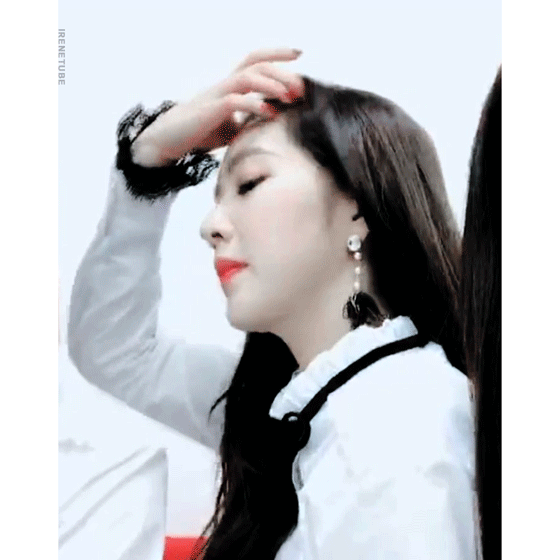 하얗고 이쁜 여자.gif | 인스티즈