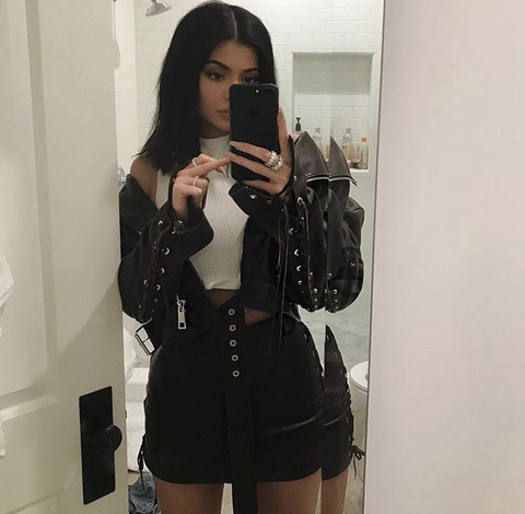 카일리 제너 스타일 LOOK BOOK | 인스티즈