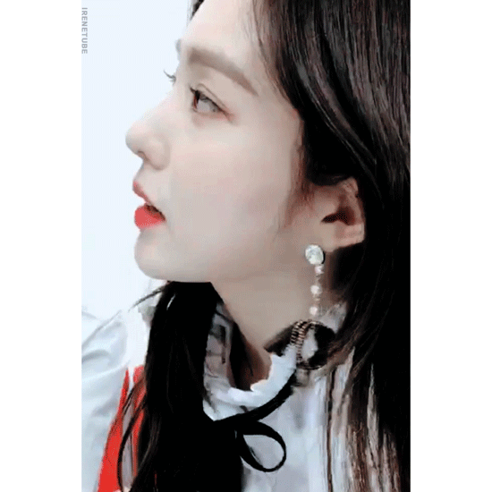 하얗고 이쁜 여자.gif | 인스티즈