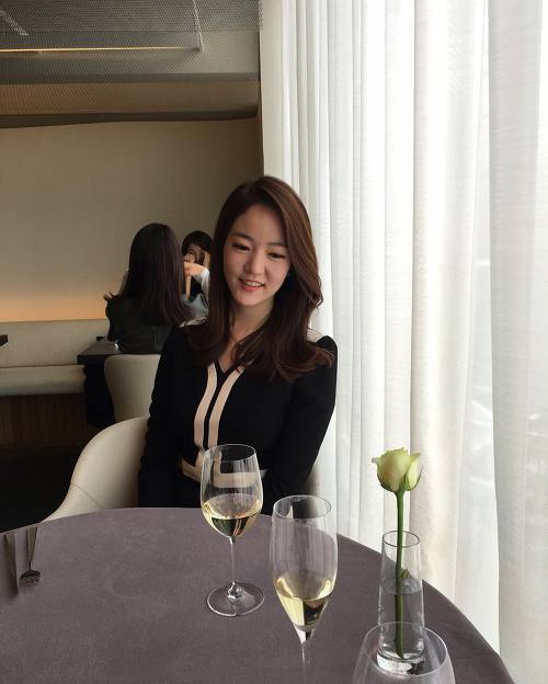 나는 이쁜데 남들이 아니라고 해서 올려보는 구본아 연합뉴스 기상캐스터 | 인스티즈