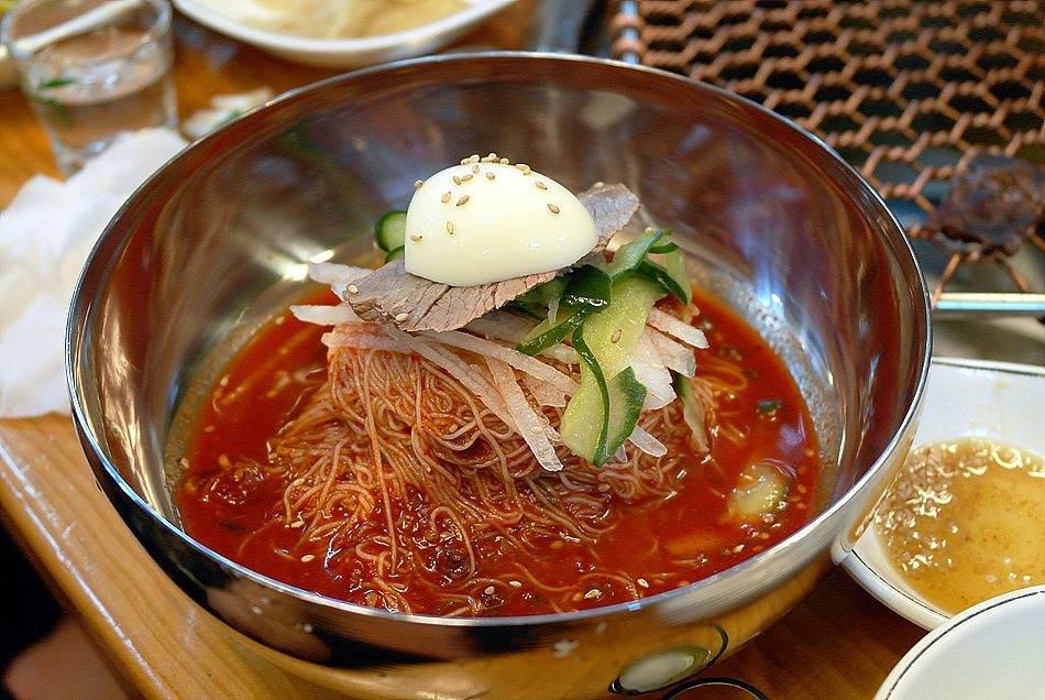 여러분들의 취향은?? 쫄면 vs 비빔냉면 | 인스티즈