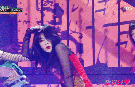 수정하다 움짤다날아가서 다시 아이린.gif | 인스티즈