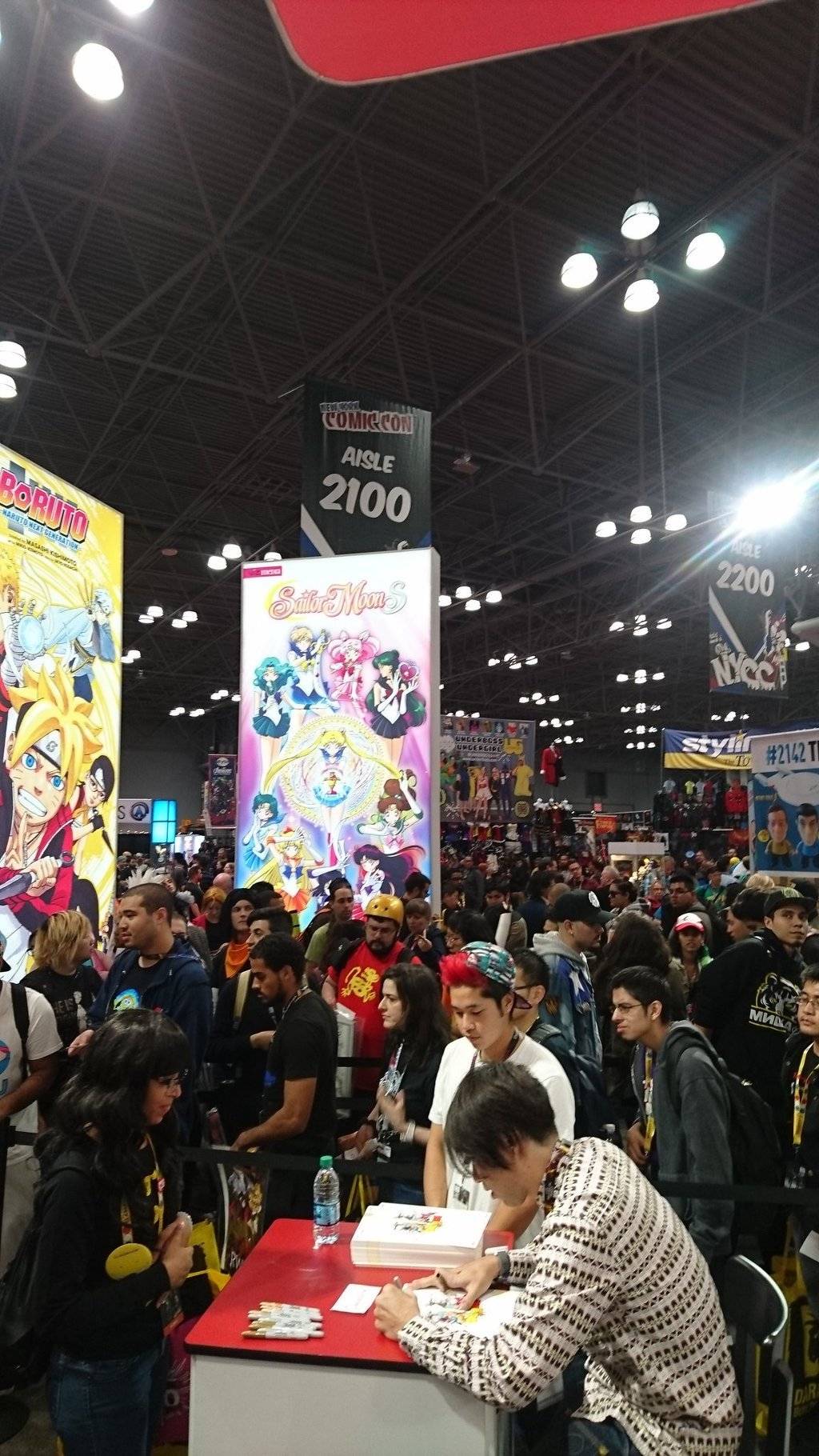 드래곤볼 슈퍼 작가(토요타로) 사인회 현장 | 인스티즈