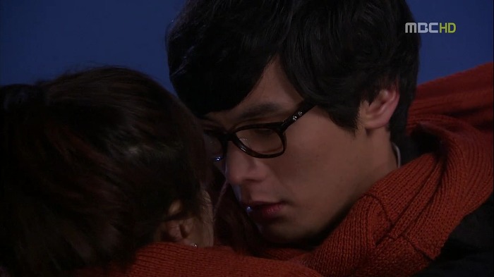 [지붕뚫고하이킥] 어이없는 일의 연속 (목도리 키스신 주의).jpg | 인스티즈