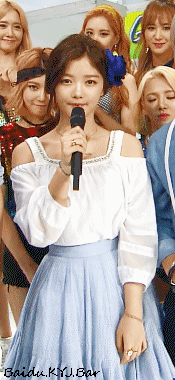 애기때부터 전국민이 성장과정을 지켜봐온 여자 연예인 | 인스티즈