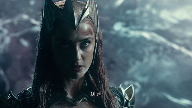 [저스티스리그외] 아쿠아맨의 삼지창 설정 | 인스티즈