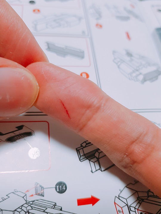 메탈퍼즐 시즈탱크 만드는 와고인.jpg | 인스티즈