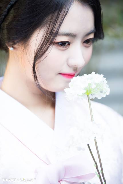 한복입은 프리스틴 나영 | 인스티즈