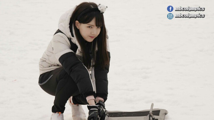 스켈레톤 체험하는 여자친구 | 인스티즈