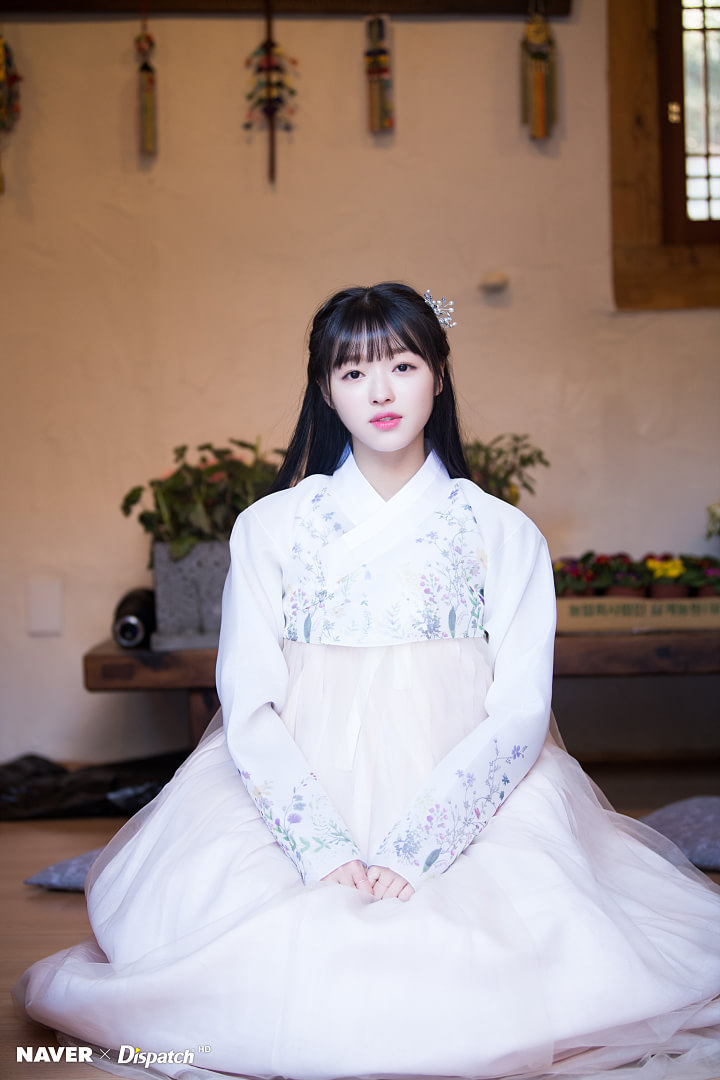 한복입은 오마이걸 유아 | 인스티즈