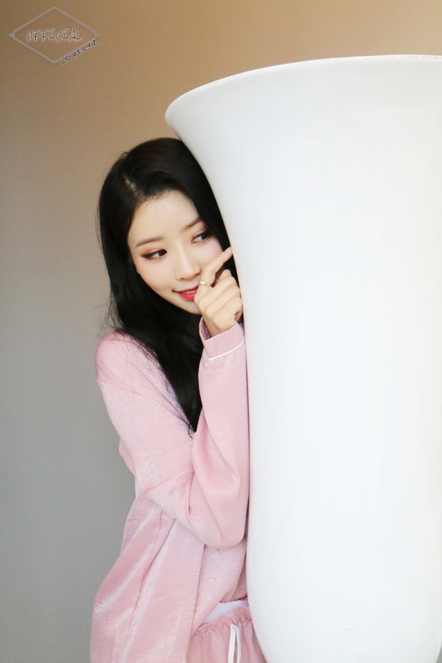 [러블리즈] 차례를 지내고 와서 미주 | 인스티즈