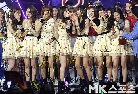 [경] 오마이걸 공식 팬카페 회원 4만명 [축] | 인스티즈