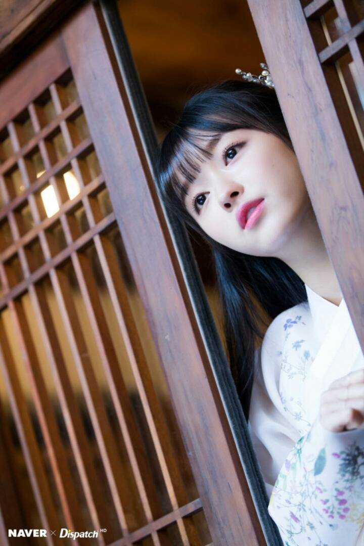 오마이걸 유아 한복 사진 | 인스티즈