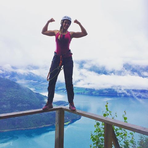 자신의 일과 삶을 사랑하는 30세 스웨덴 여성 | 인스티즈