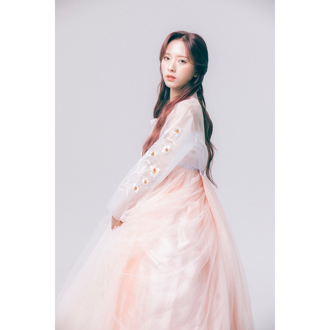한복입은 우주소녀 보나.jpg | 인스티즈