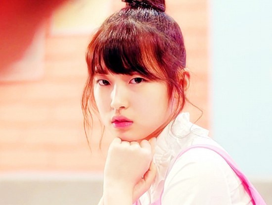 뒷모습도 너무 애기애기한 걸그룹 오마이걸 아린.JPG | 인스티즈