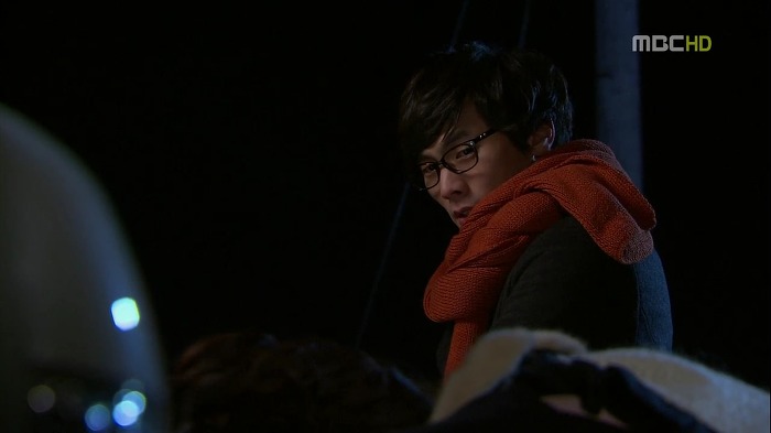 [지붕뚫고하이킥] 어이없는 일의 연속 (목도리 키스신 주의).jpg | 인스티즈