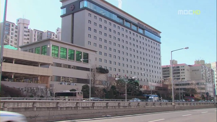 [지붕뚫고하이킥] 어이없는 일의 연속 (목도리 키스신 주의).jpg | 인스티즈