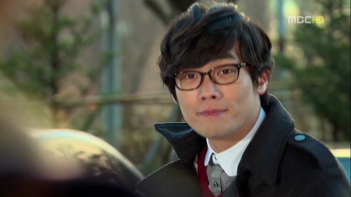 [지붕뚫고하이킥] 어이없는 일의 연속 (목도리 키스신 주의).jpg | 인스티즈