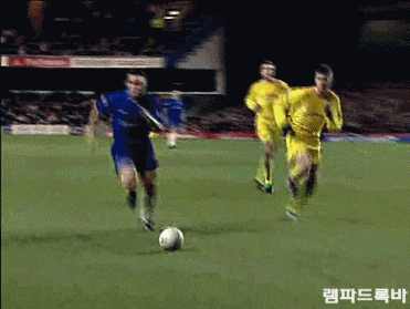 정말 개쩌는 바이시클킥.gif | 인스티즈