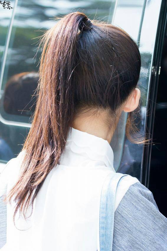 뒷모습도 너무 애기애기한 걸그룹 오마이걸 아린.JPG | 인스티즈