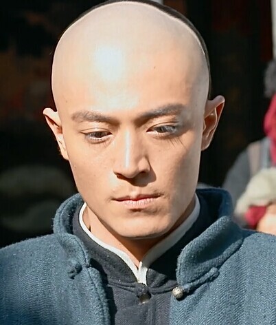 [곽건화] 어릴때부터 이목구바 뚜렷한거 주장한 얼굴 + 해외에서도 잘 알려진 그의 속눈썹 길이 | 인스티즈