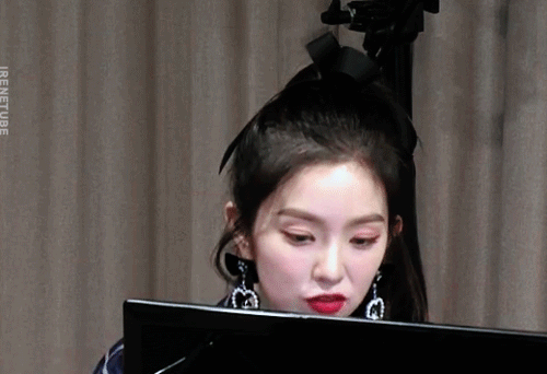 귀여운 포니테일 아이린.gif | 인스티즈