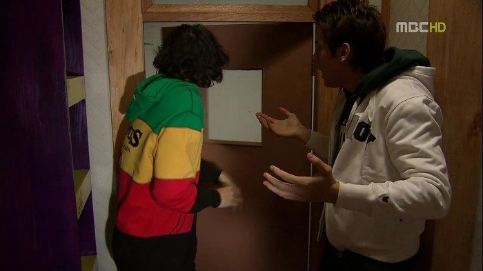 [지붕뚫고하이킥] 어이없는 일의 연속 (목도리 키스신 주의).jpg | 인스티즈