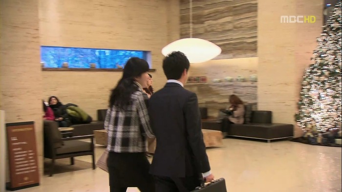 [지붕뚫고하이킥] 어이없는 일의 연속 (목도리 키스신 주의).jpg | 인스티즈