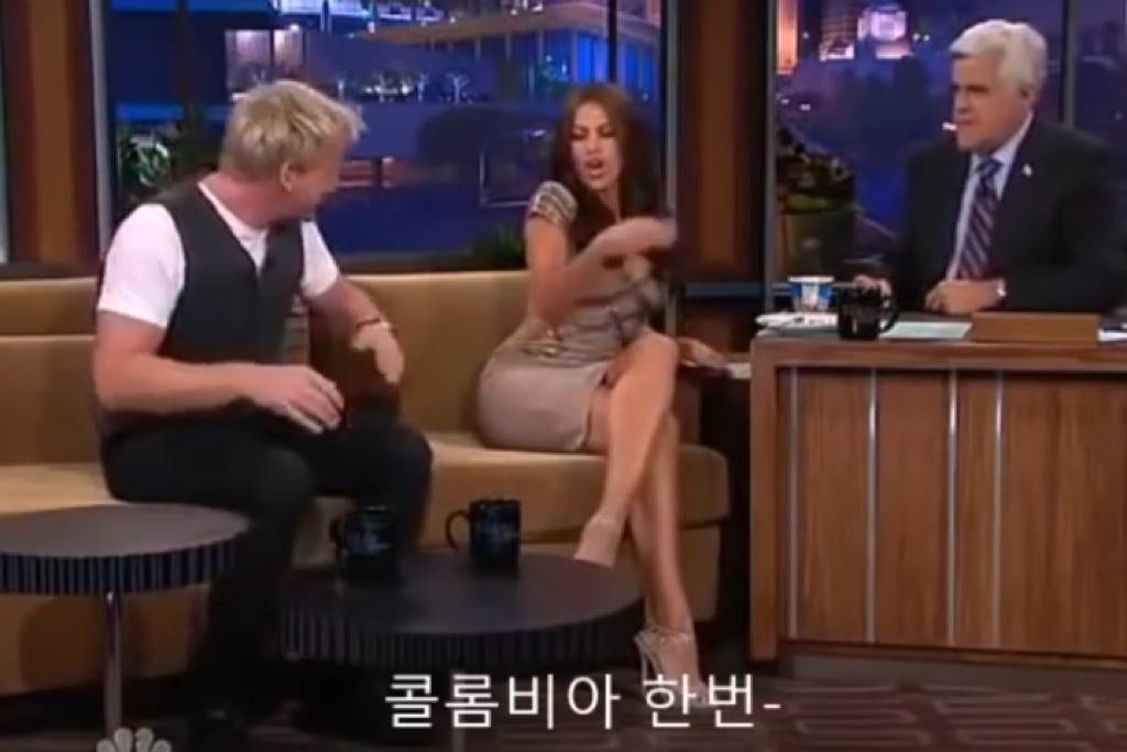 고든램지가 소피아 베르가라한테 토크쇼에서 한 행동들 .jpg | 인스티즈