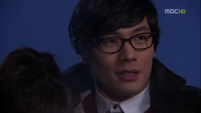 [지붕뚫고하이킥] 어이없는 일의 연속 (목도리 키스신 주의).jpg | 인스티즈