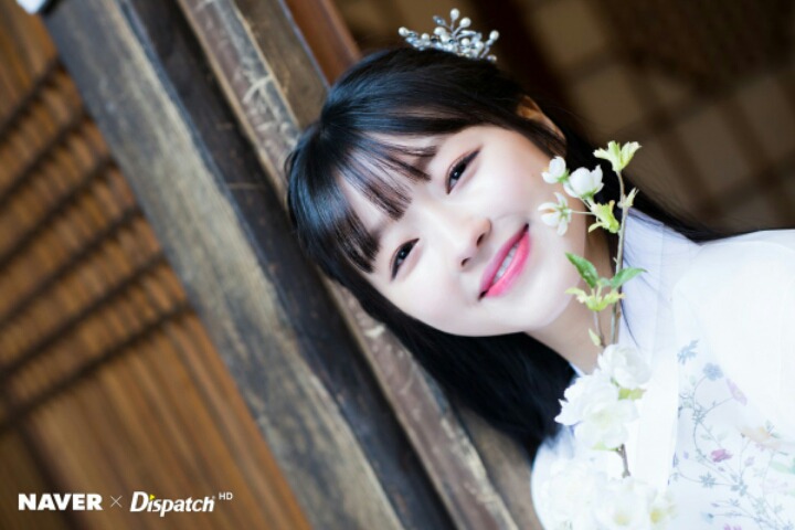 오마이걸 유아 한복 사진 | 인스티즈