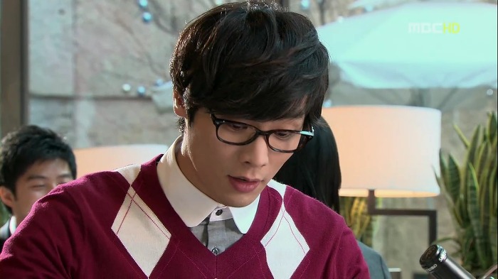 [지붕뚫고하이킥] 어이없는 일의 연속 (목도리 키스신 주의).jpg | 인스티즈