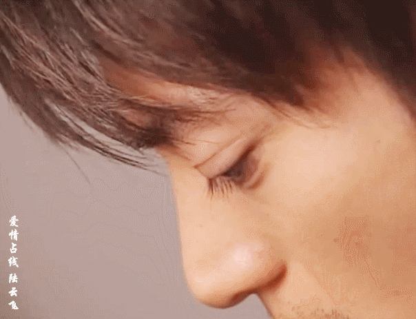 [곽건화] 어릴때부터 이목구바 뚜렷한거 주장한 얼굴 + 해외에서도 잘 알려진 그의 속눈썹 길이 | 인스티즈