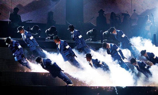 본인이 만약 정점이 될수 있다면?? 전세계 탑배우vs전세계 탑가수...jpg | 인스티즈