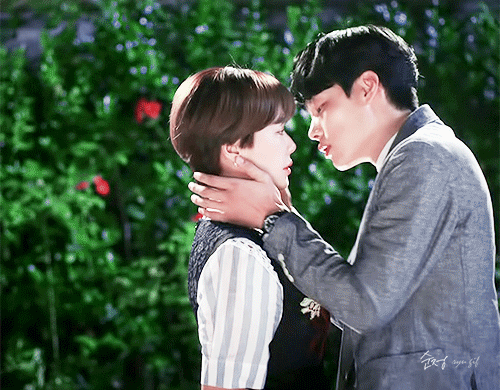 [운빨로맨스] 보는 사람도 연애하고 싶어지는 달달 터지는 장면들 | 인스티즈