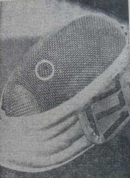 부러진 펜싱칼이 마스크를 통과해 선수의 뇌를 찌른 사고 | 인스티즈