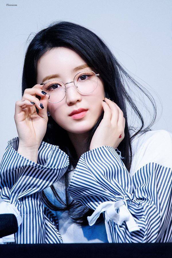 [구구단] 이제 슬슬 친척분들 집에 가서 인사드려야해서 하나 | 인스티즈