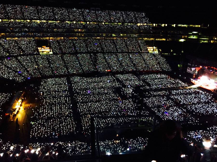 외국에서의 인기와 한국에서의 인기 괴리감 쩌는 팝가수 투톱. jpg | 인스티즈
