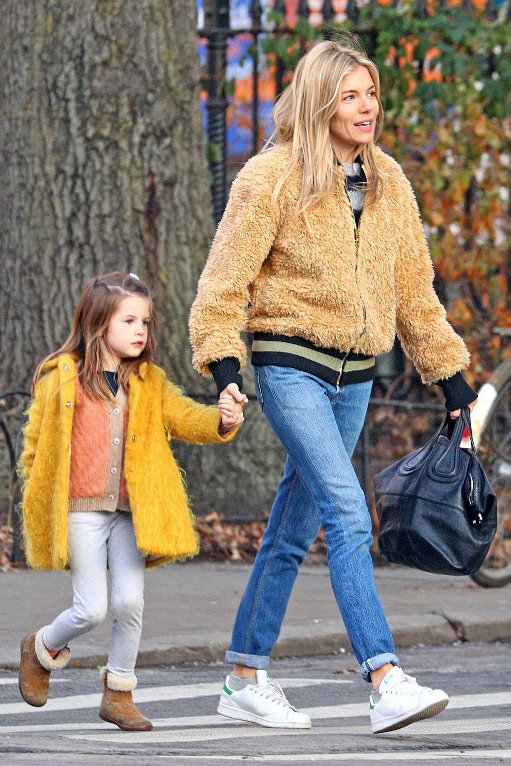 [아만다사이프리드외] 다들 저한테 말도 안하고 언제 애를 낳은거죠....? | 인스티즈