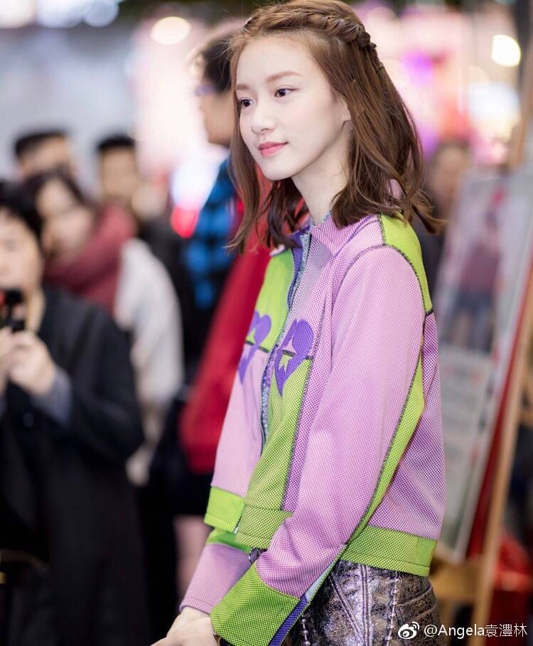 떠오르는 93년생 홍콩 여자 모델겸 배우.jpgif | 인스티즈