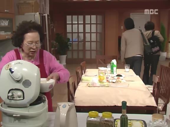 [거침없이하이킥] 손주에게 사랑받고 싶은 문희(해미엄마 등장).jpg | 인스티즈