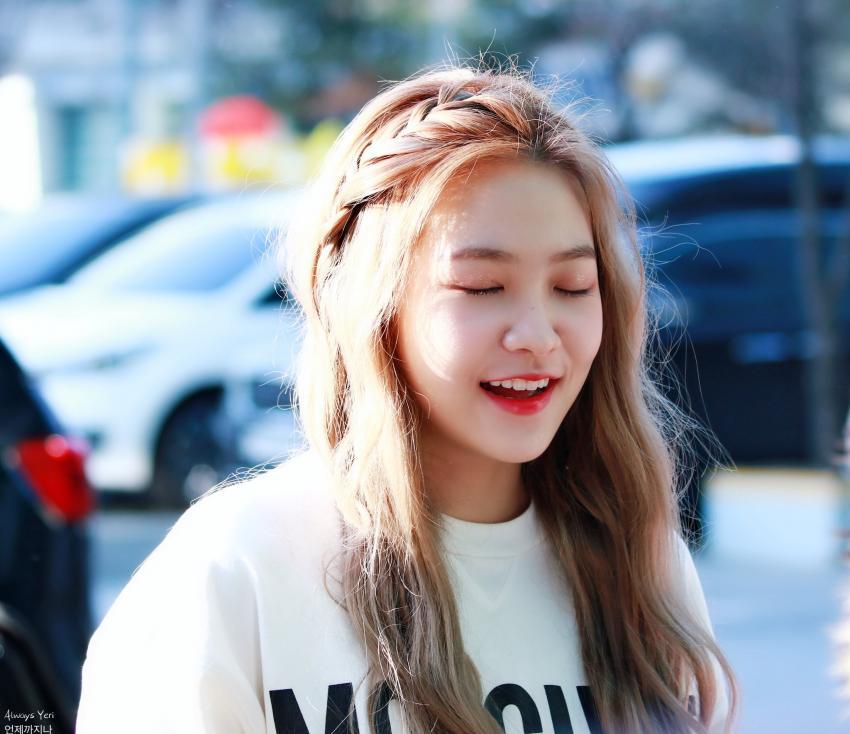 올드스쿨 촬영날 레드벨벳(예리위주) | 인스티즈