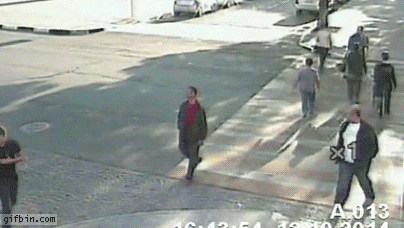 시간여행자.gif | 인스티즈