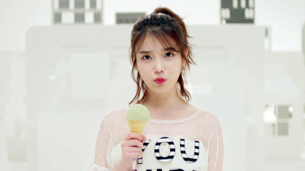 시즌별로 보는 아이유.jpgif | 인스티즈