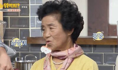 신동엽이 할머니들의 총애를 받는 방법.jpgif | 인스티즈