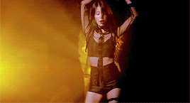 이제 섹시미까지 갖춘 농염한 아이유 (앞으로 섹시유라 불러야할듯).jpg | 인스티즈