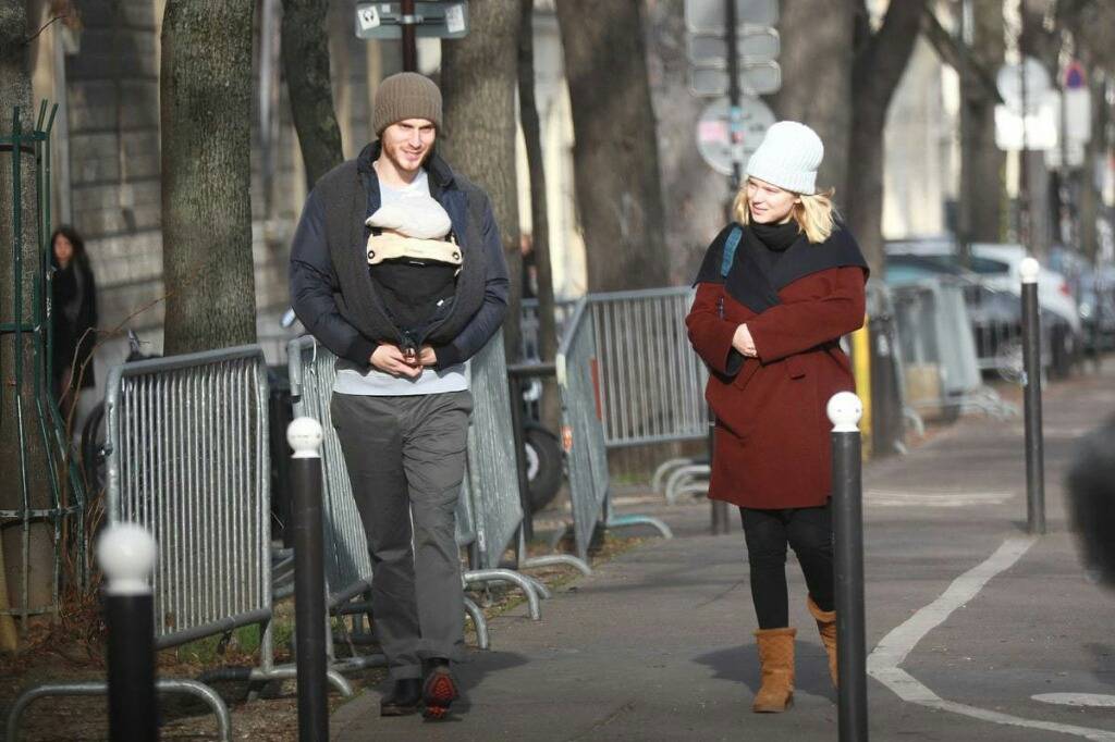 [아만다사이프리드외] 다들 저한테 말도 안하고 언제 애를 낳은거죠....? | 인스티즈