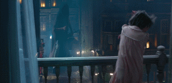 영국에 머물때 새벽 3시에 깨어있으면 절대 안되는 이유.gif | 인스티즈