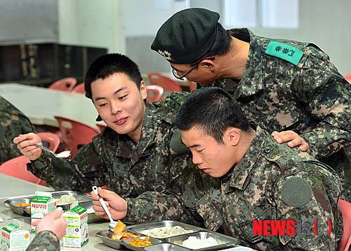군대에서의 설날 | 인스티즈